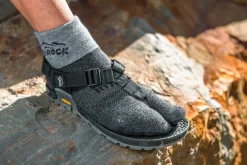 Performance Split-Toe Socks (Granite)